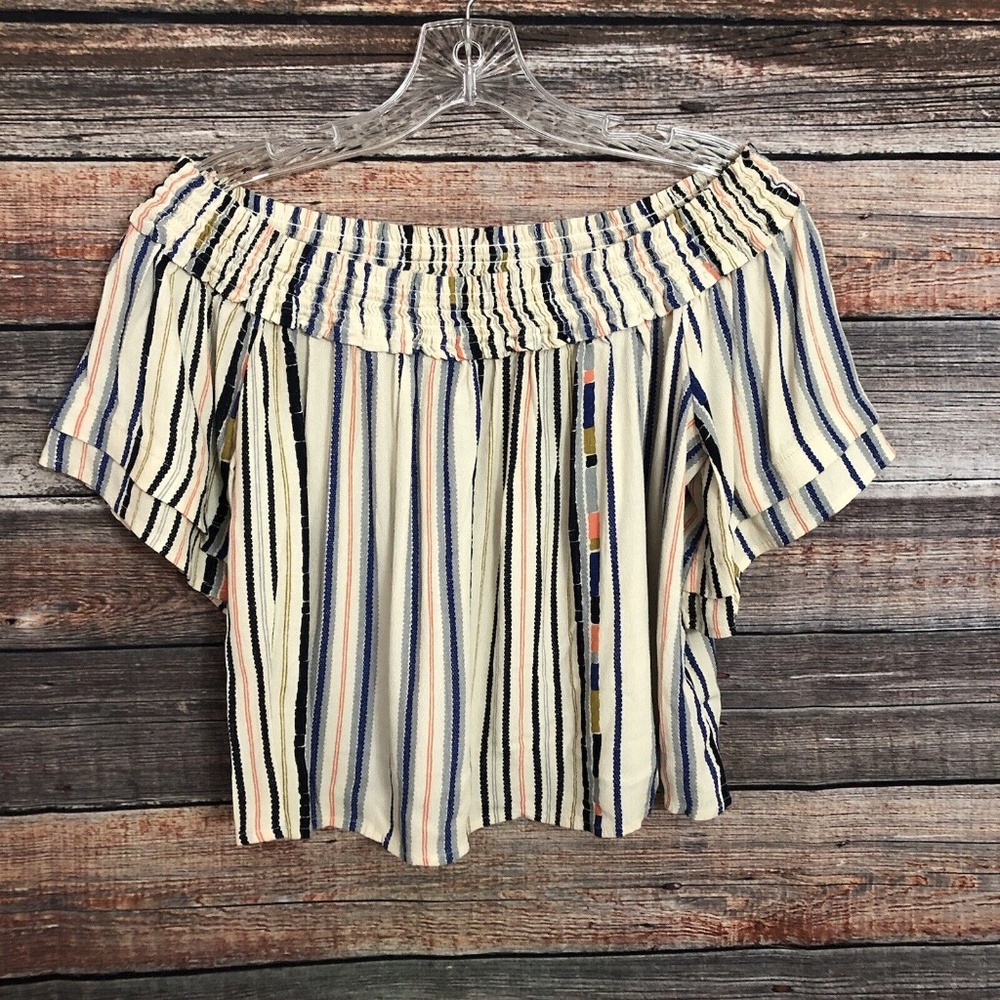 ASTR The Label Size Medium Striped Off Shoulder Crop Top